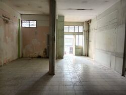 Hougang Avenue 8 (D19), Shop House #631948051